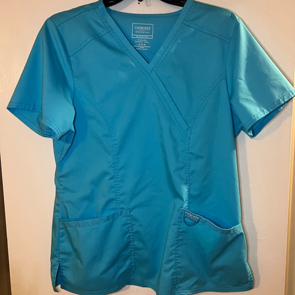 Cherokee Scrub Revolution Scrub Top